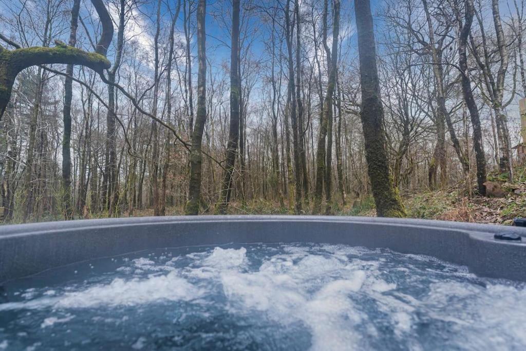 Padley; Woodland Lodge With Hot Tub For 2-4 In The Staffordshire Moorlands Oakamoor ภายนอก รูปภาพ